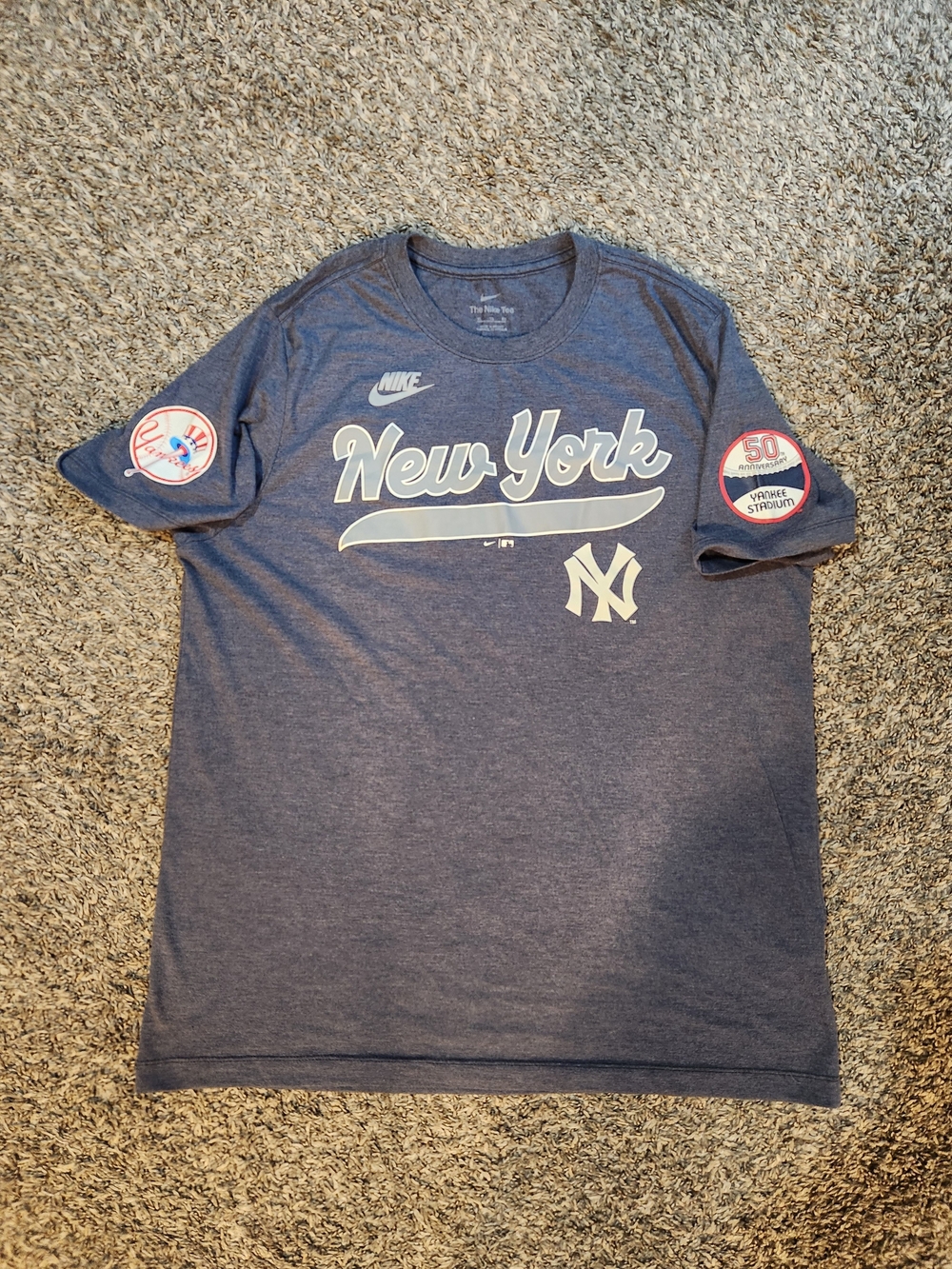 Nike New York Yankees Navy Graphic T-Shirt